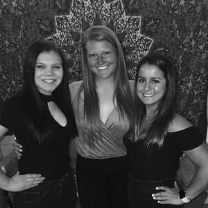 Meet your Posher, Michaela